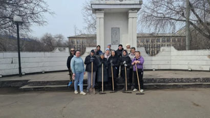 Бүгін «Таза Қазақстан» жобасы аясында мектеп аумағын тазарту бойынша алғашқы жалпықалалық сенбілік өтті