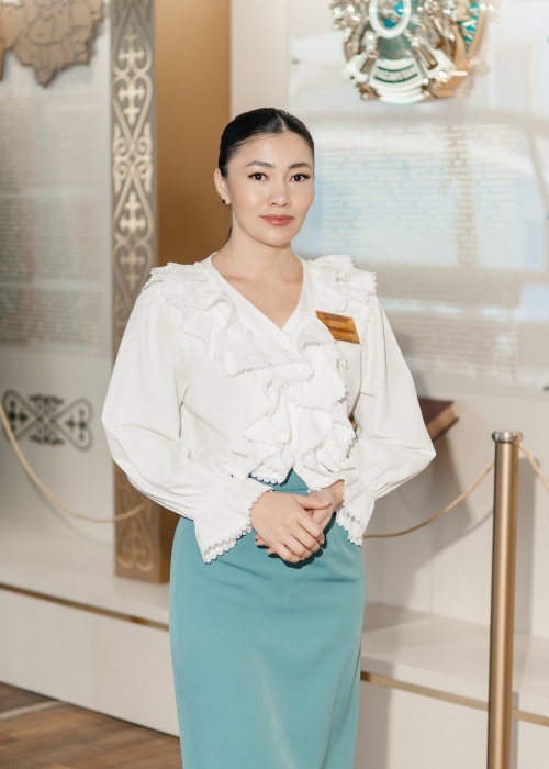 Гизатқызы Асель